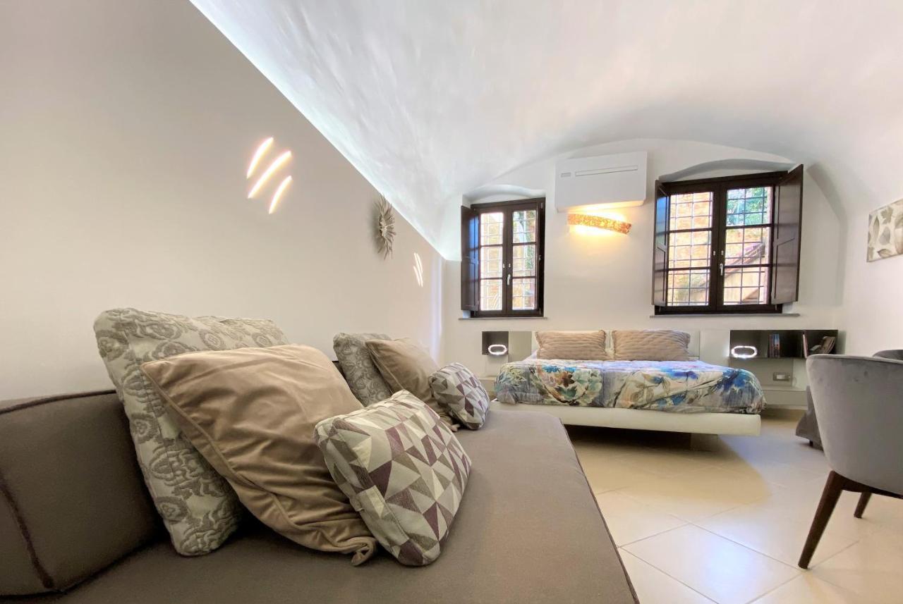 Violante House-Appartamento In Centro Storico Siena Exterior photo